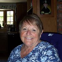 Ellen Wise Photo 16