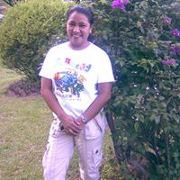Arlene Herrera Photo 15