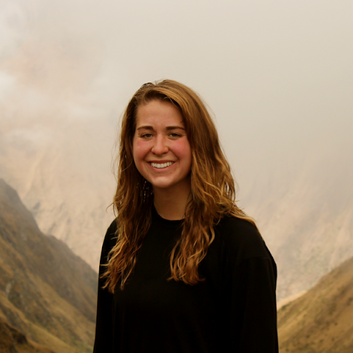 Elizabeth Rohr Photo 7