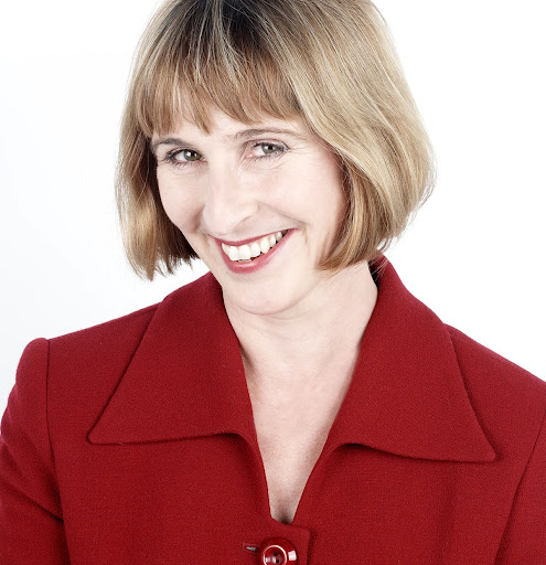 Kate Russell Photo 32
