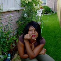 Debbie Dickenson Photo 7