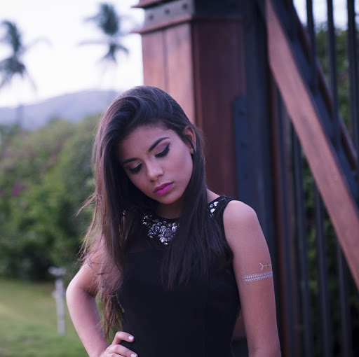Emely Almonte Photo 2