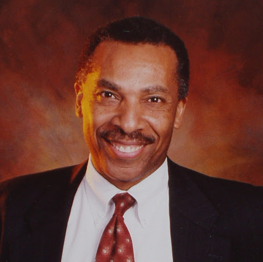 Robert Jacobs Photo 17
