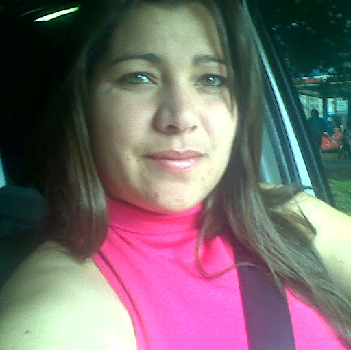 Ruth Suarez Photo 7
