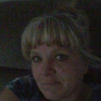 Julie Young Photo 40