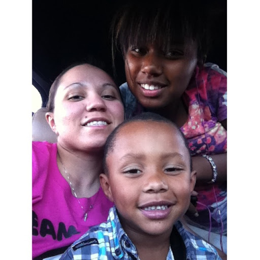 Brandi Vaughn Photo 11