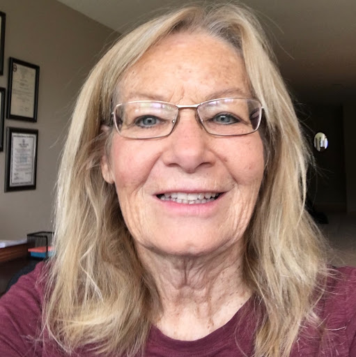 Paula Moore Photo 20