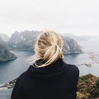 Sara Strand Photo 36