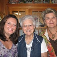 Frances Queen Photo 4
