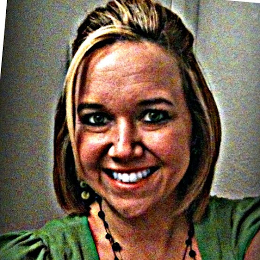 Rachael Curtis Photo 31