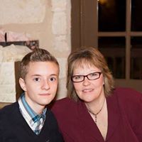 Becky Howell Photo 12