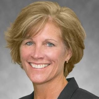 Cynthia Hall Photo 36