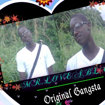 Lester John Photo 12