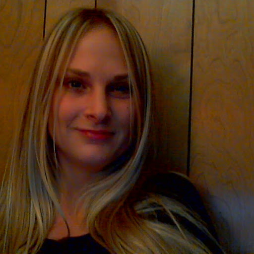 Sarah Gilley Photo 26