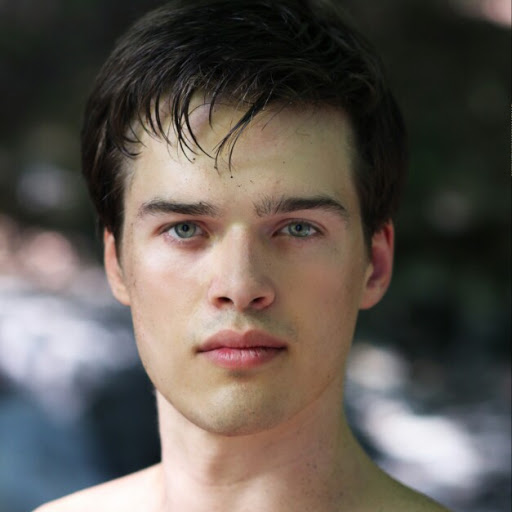 Gregory Taylor Photo 35
