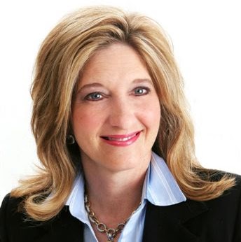 Paula Turner Photo 27