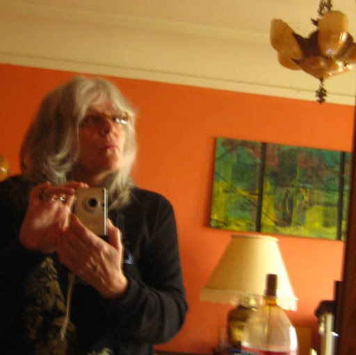 Constance Dillon Photo 4