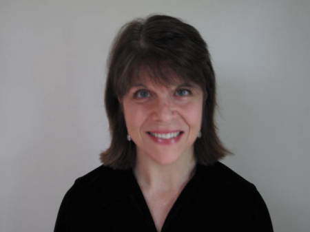 Elizabeth Fogarty Photo 28