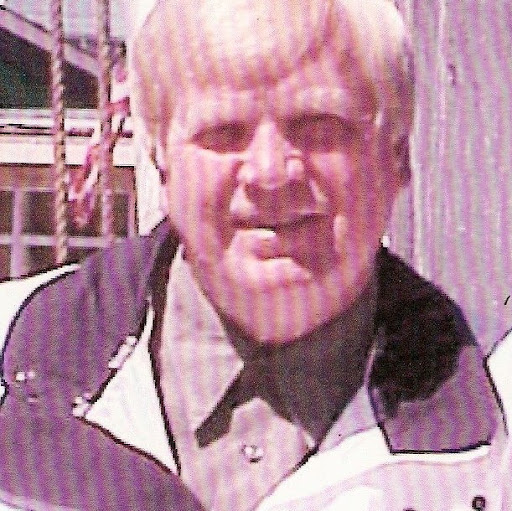 Richard May Photo 49