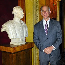 Robert Olsen Photo 47