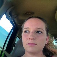 Jessica Dobbins Photo 14