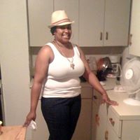 Staci Robinson Photo 7