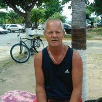 Paul Thacker Photo 9
