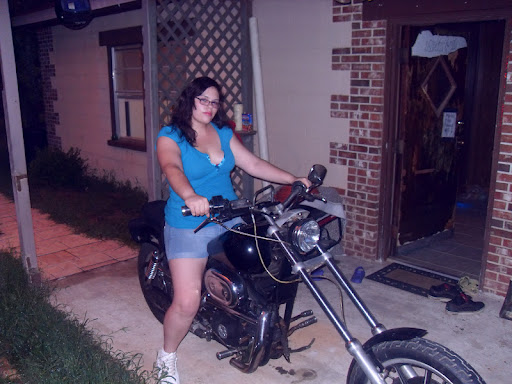 Kelli Bradshaw Photo 16