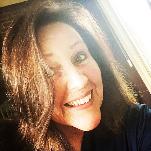 Shelley Erwin Photo 17