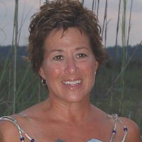 Jennifer Blum Photo 21