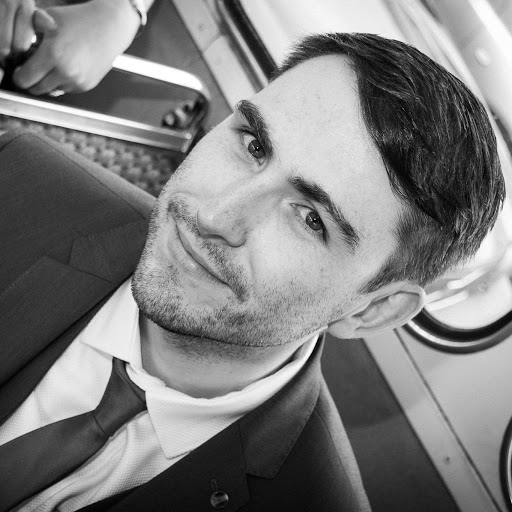 Matthew Weaver Photo 42