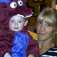 Helen Vickers Photo 24