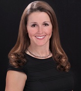 Amy Anderson Photo 1