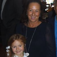 Lesley Woods Photo 11