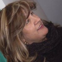 Nelly Valencia Photo 9