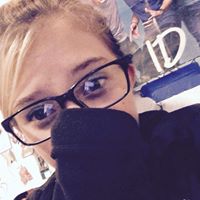 Holly Bradley Photo 35