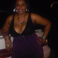 Vanessa Collins Photo 30