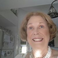 Roberta Hogan Photo 8