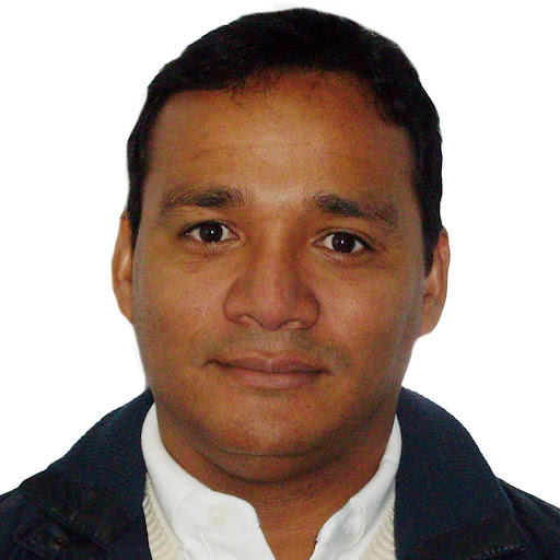 Alexander Cuesta Photo 9