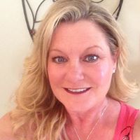 Heidi Lyon Photo 23