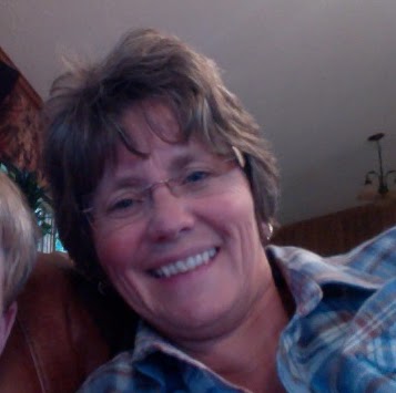 Joni Anderson Photo 4
