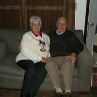 Howard Reynolds Photo 36