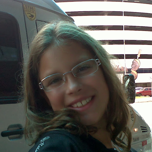 Laura Eckert Photo 20