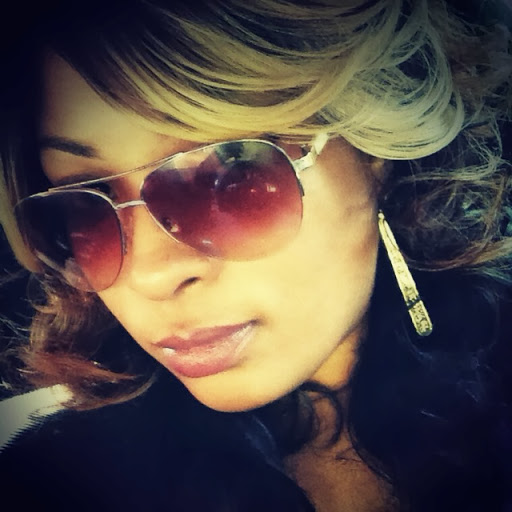 Sheena Brown Photo 17