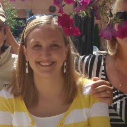 Stephanie Bishop Photo 26