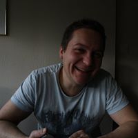 Robert Holm Photo 16