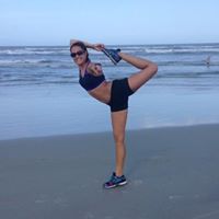Jenna Compton Photo 10