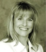 Stephanie Wells Photo 4