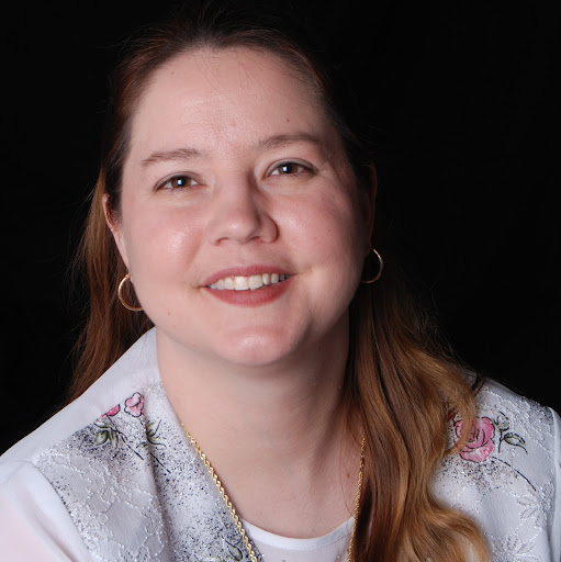 Renee Bailey Photo 15
