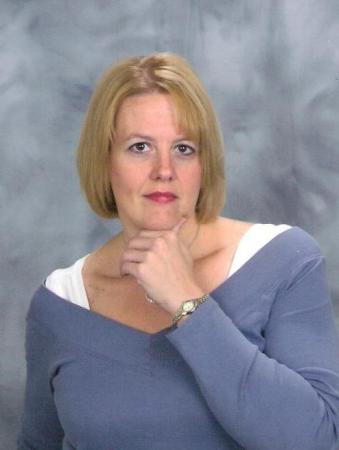 Elizabeth Light Photo 20